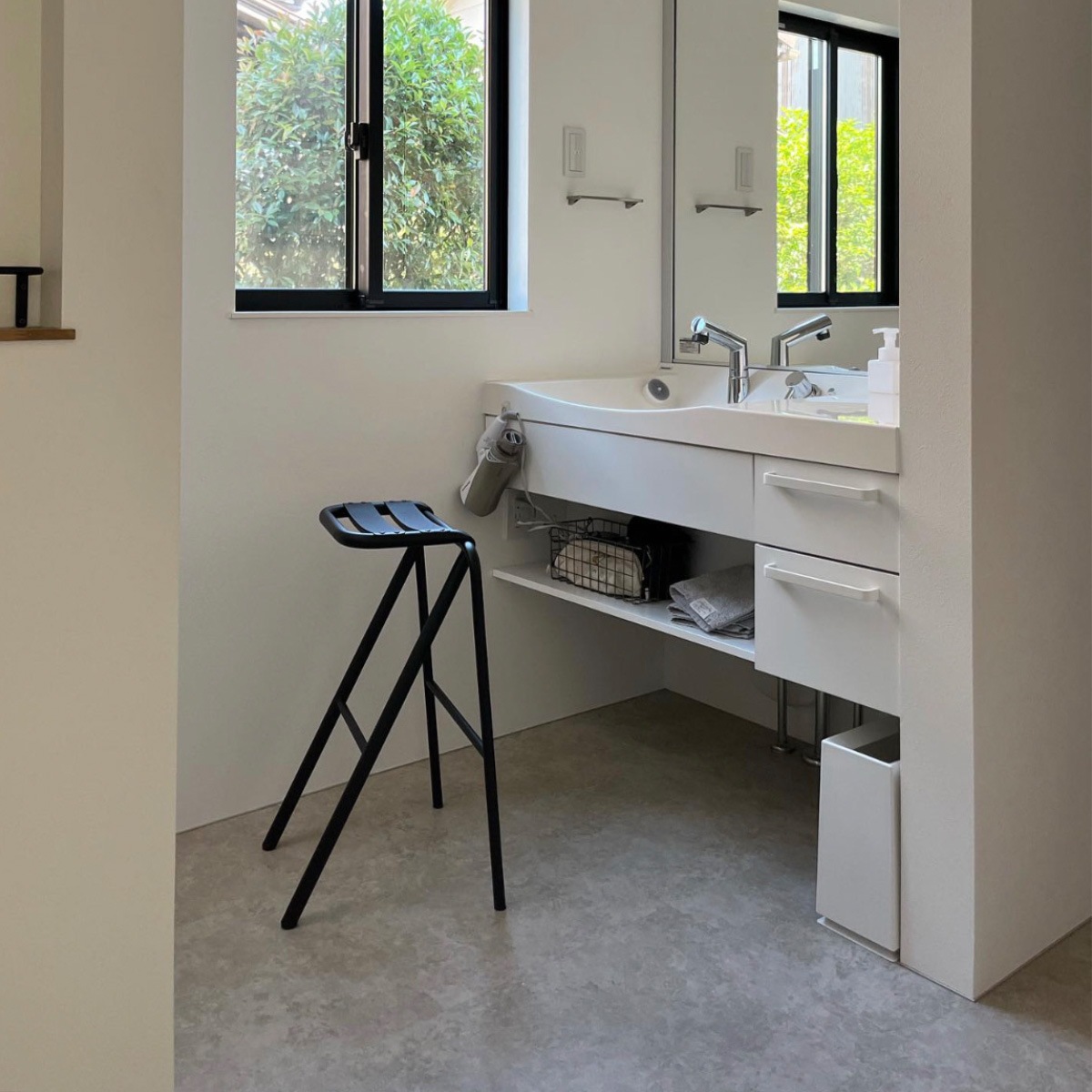 ハイスツール DUENDE BENT STOOL スツール デュエンデ ベントスツール