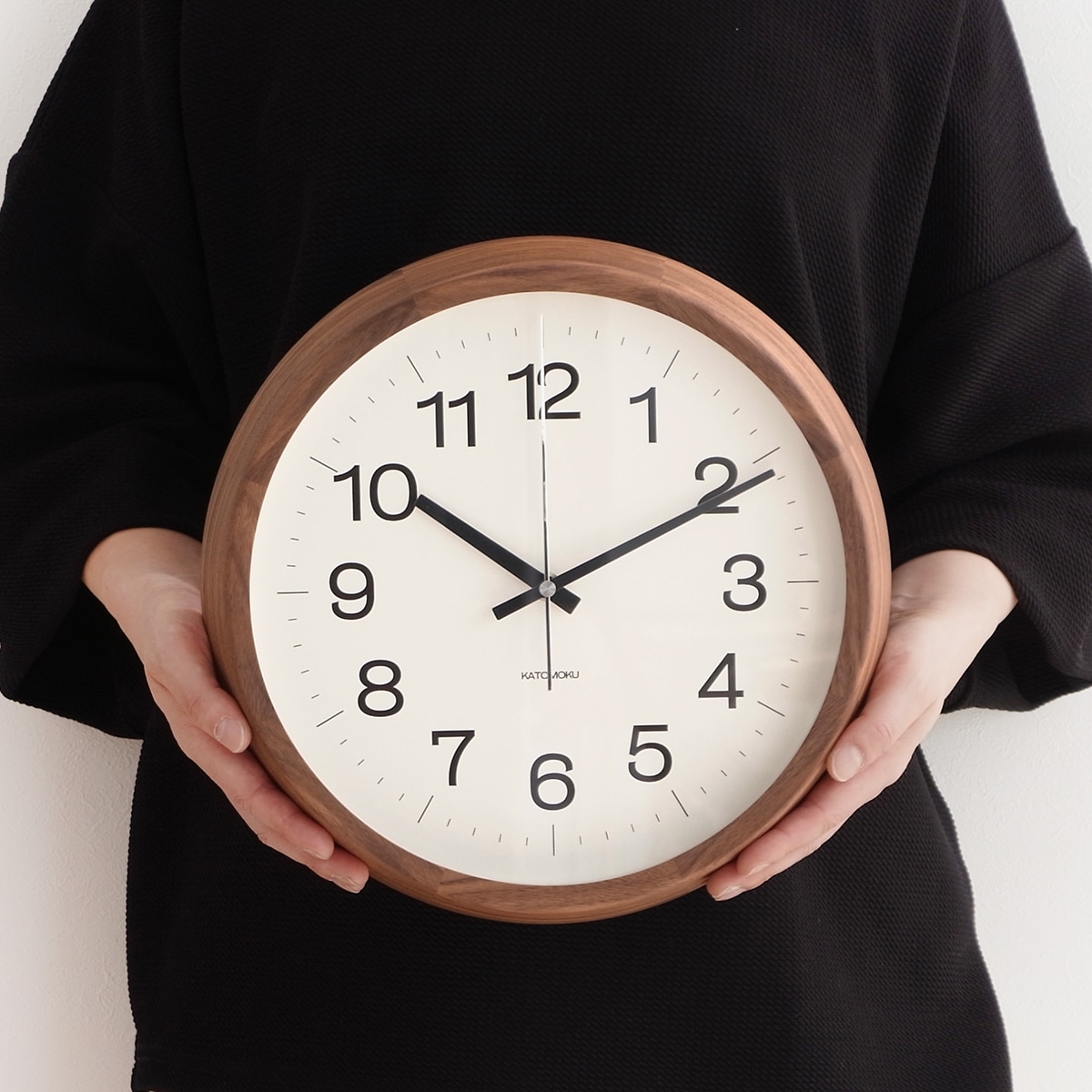 新品　KATOMOKU ウォールナット Lサイズ 16 clock Muku KATOMOKU カトモク 加藤木工 加藤木工　カトモク　電波時計　ウォールナット　壁掛け時計 インテリア時計