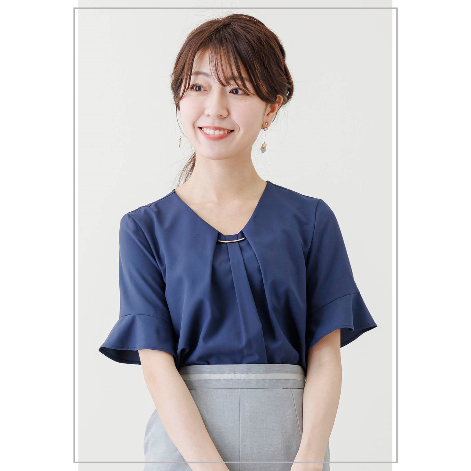 【定価16,500円】 スコットクラブ　 日本製　半袖ブラウス　ブラック　M メタルバー付きタック半袖ブラウス|レディースオフィス
