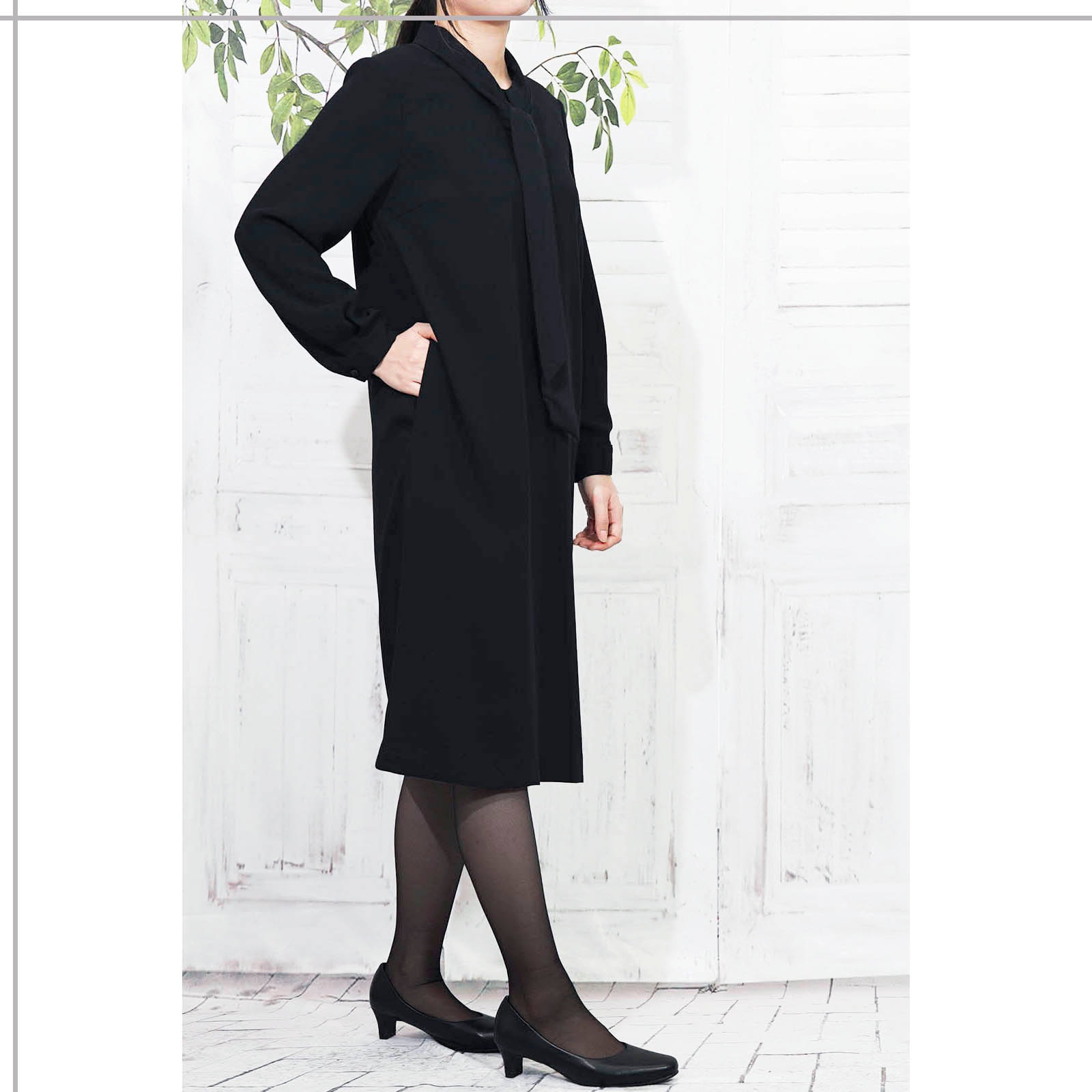 ブラックフォーマルボウタイワンピース|レディースオフィスカジュアル