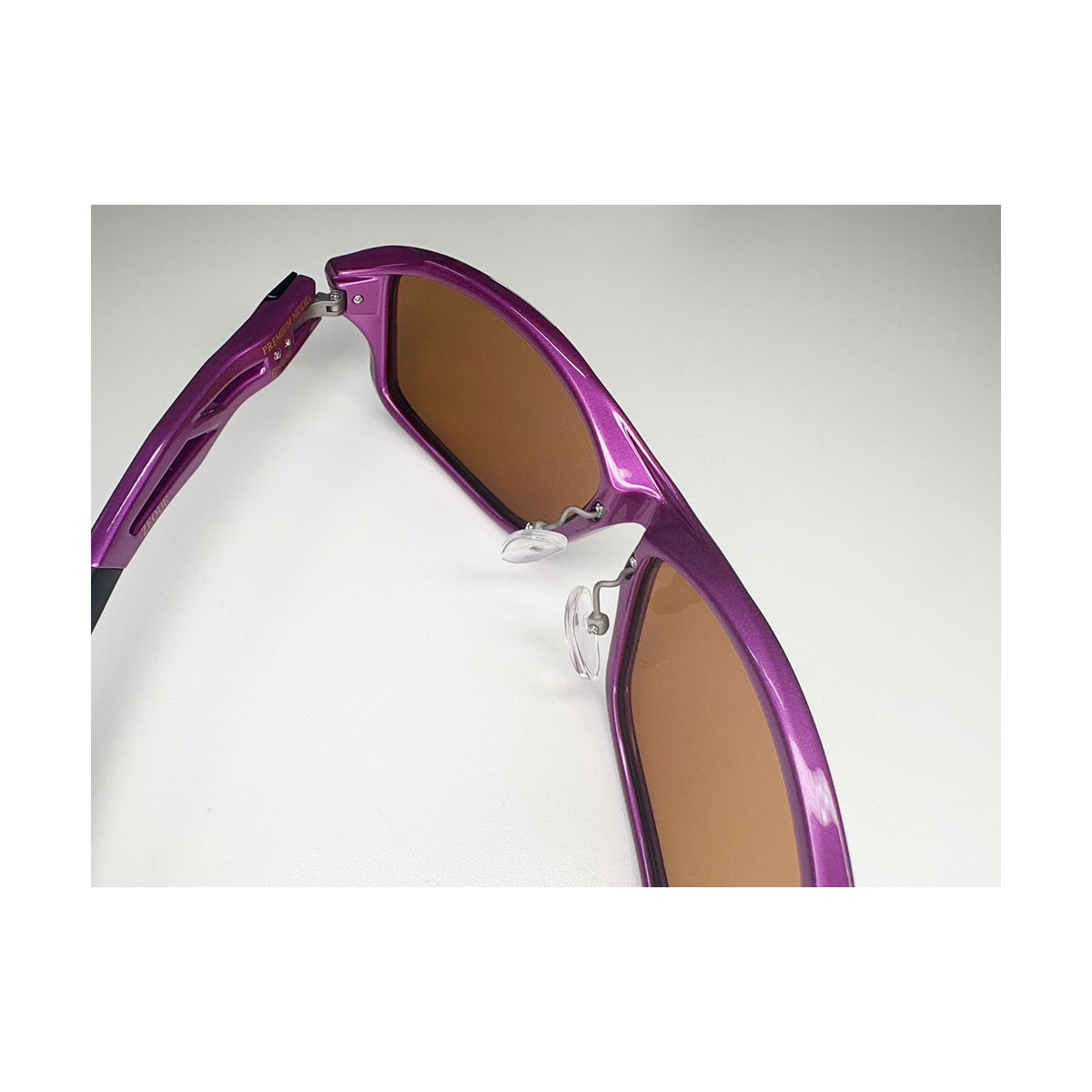 スクイッドマニア（SquidMania）Zeque(ゼクー) 偏光サングラス STELTH