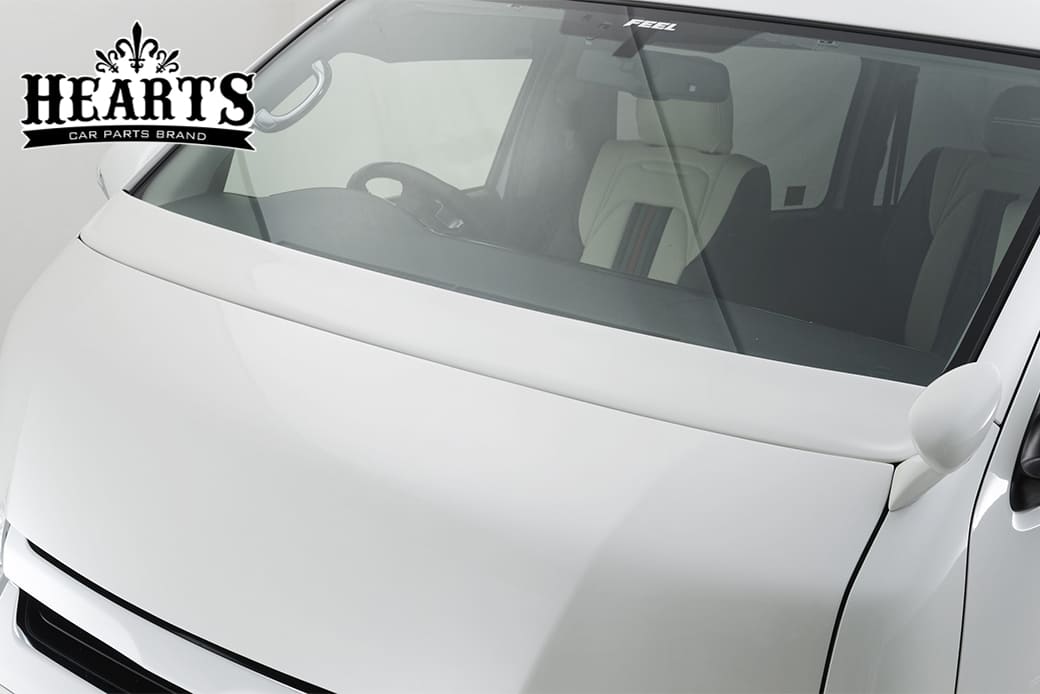 ハイエースV　ブラックカーボン製　ワイパーカウル　200系　1型～現行モデル対応 ハイエースV ブラックカーボン製 ワイパーカウル 200系 1型～現行