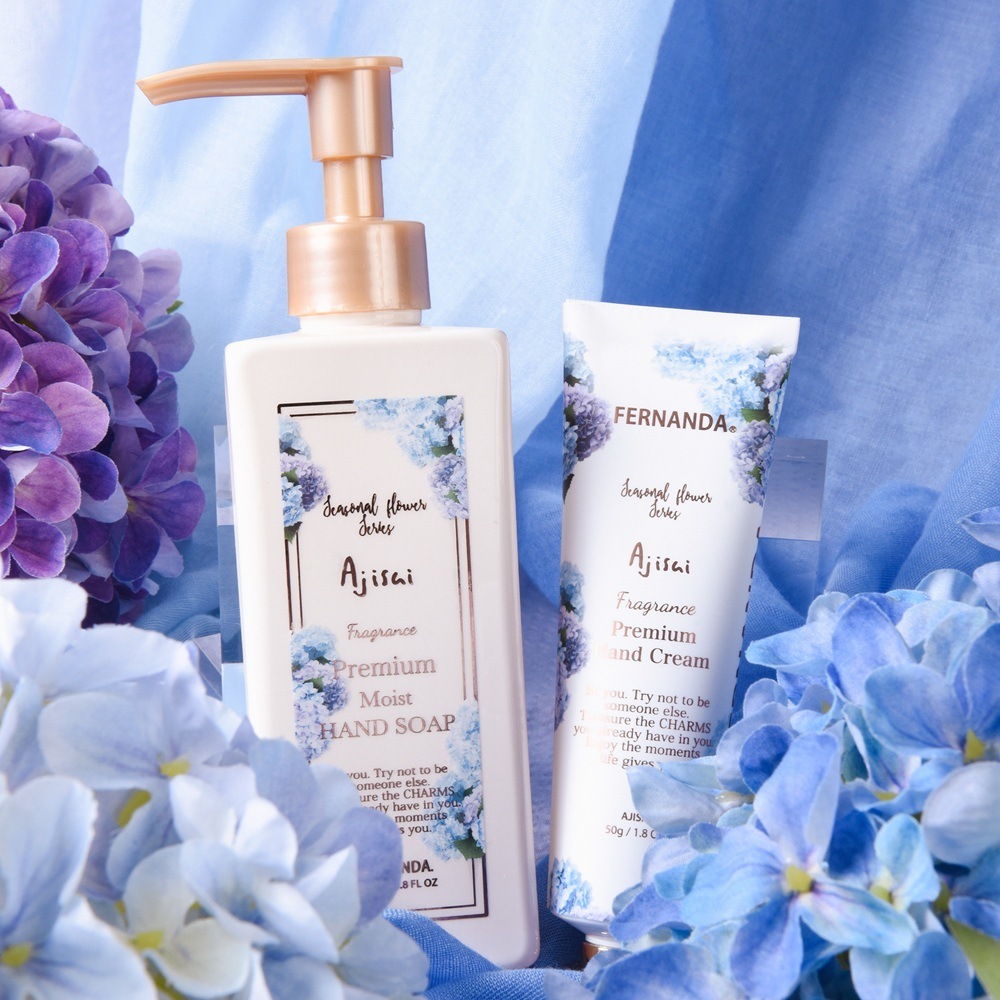フレグランスプレミアムハンドクリーム（アジサイ）/Fragrance Premium Hand Cream (Ajisai)