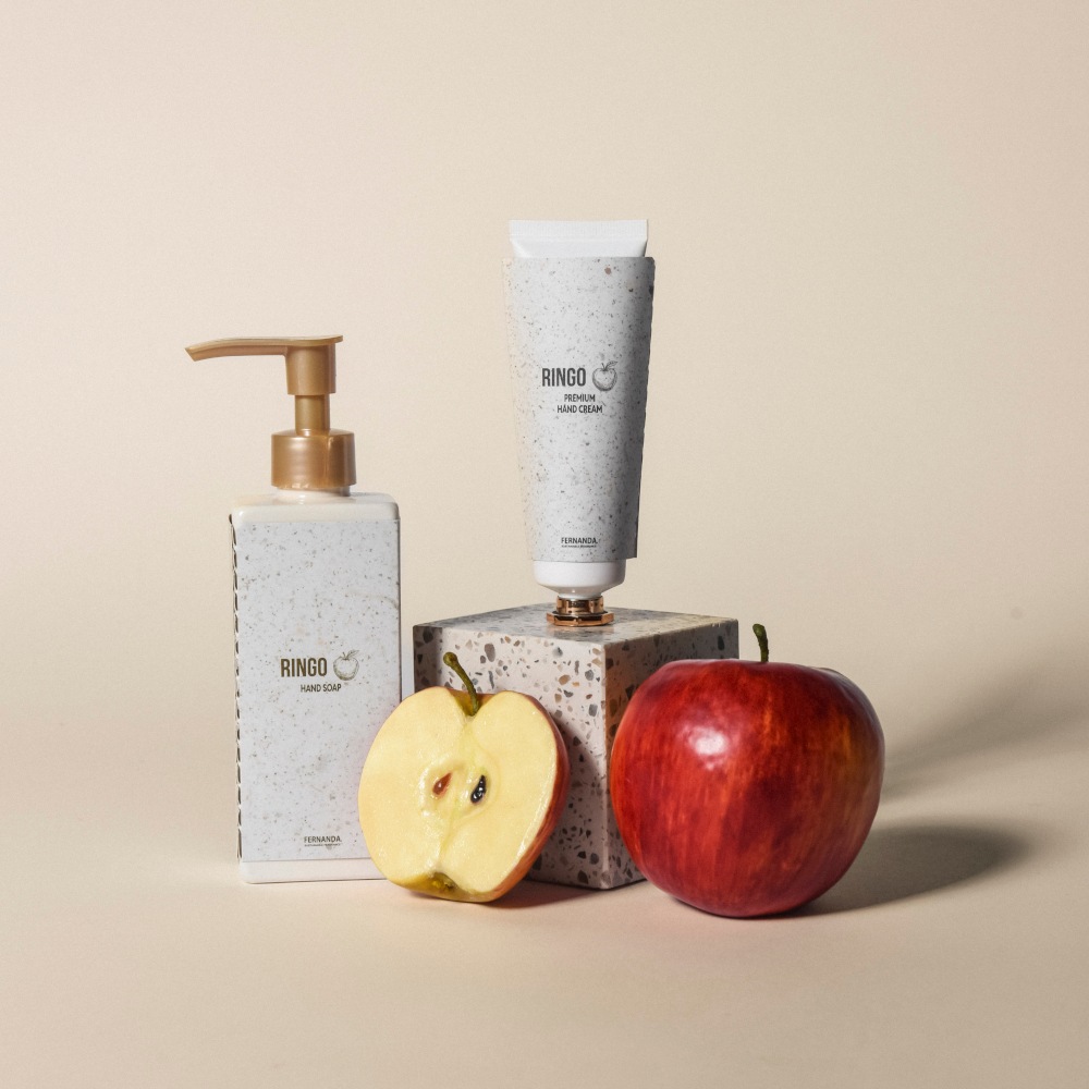 フレグランスプレミアムハンドクリーム（リンゴ）/Fragrance Premium Hand Cream (RINGO)