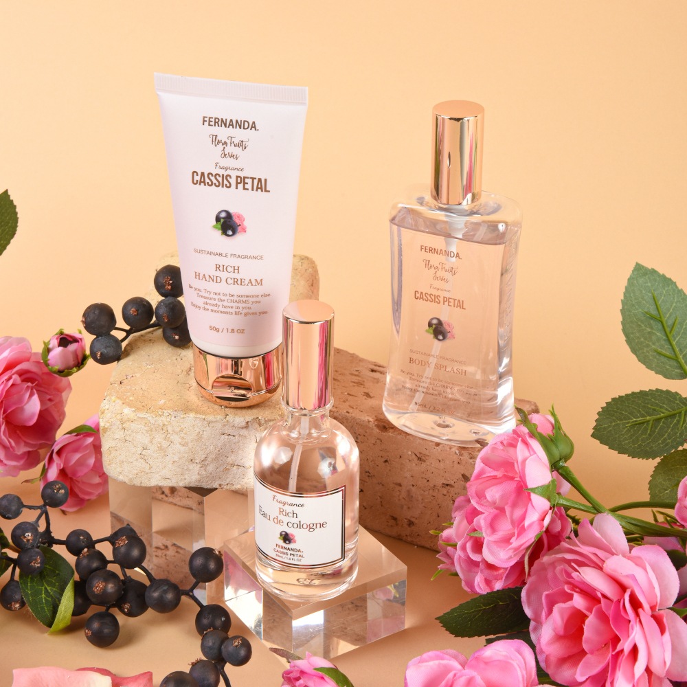 フレグランスボディスプラッシュ（カシスペタル）/Fragrance Body Splash (CASSIS PETAL)
