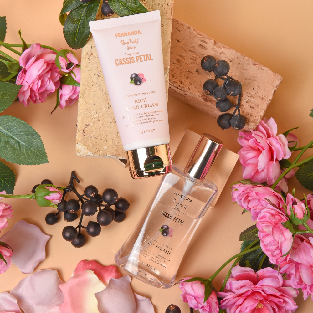 フレグランスボディスプラッシュ（カシスペタル）/Fragrance Body Splash (CASSIS PETAL)