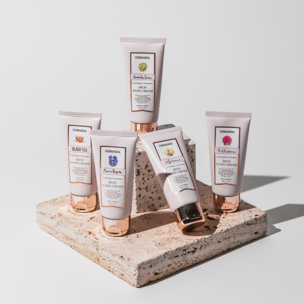 フレグランスリッチハンドクリーム（ケリーダテレーザ）/Fragrance