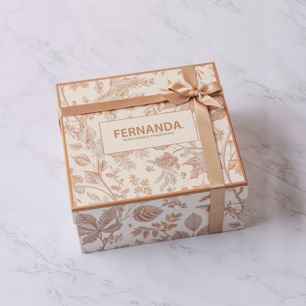 ホリデーギフトラッピングボックス（M）/Holiday Gift Wrapping BOX (M)