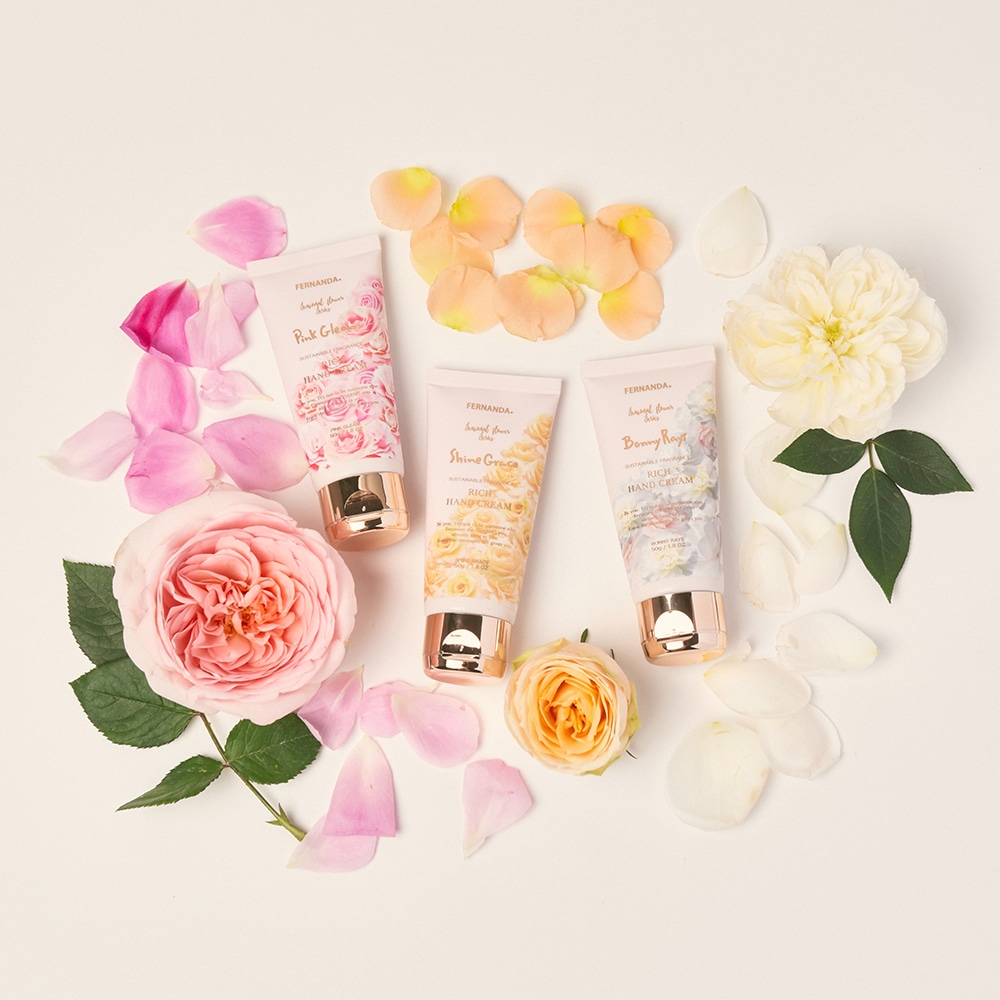 フレグランスリッチハンドクリーム（シャイングレイス）/Fragrance Rich Hand Cream (Shine Grace)