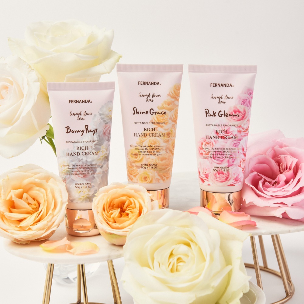 フレグランスリッチハンドクリーム（シャイングレイス）/Fragrance Rich Hand Cream (Shine Grace)