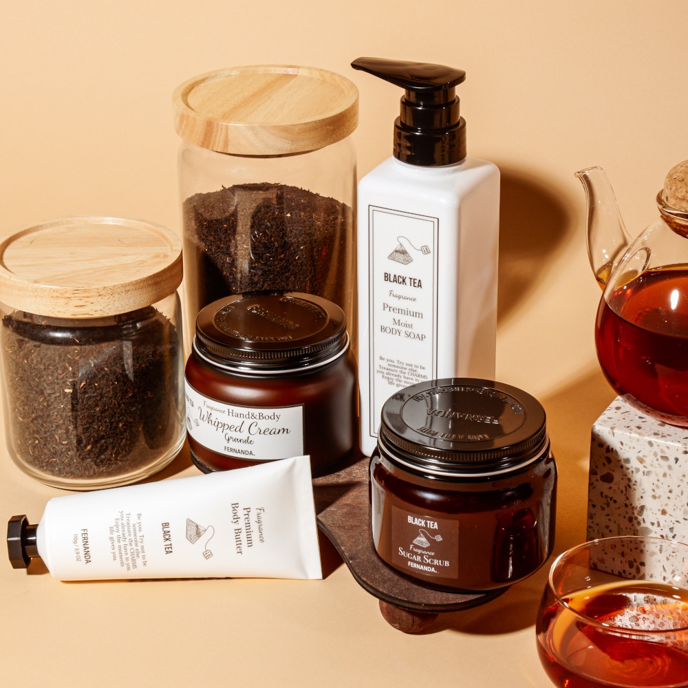 フレグランスシュガースクラブグランデ（ブラックティー）/Fragrance Sugar Scrub Grande (Black tea)
