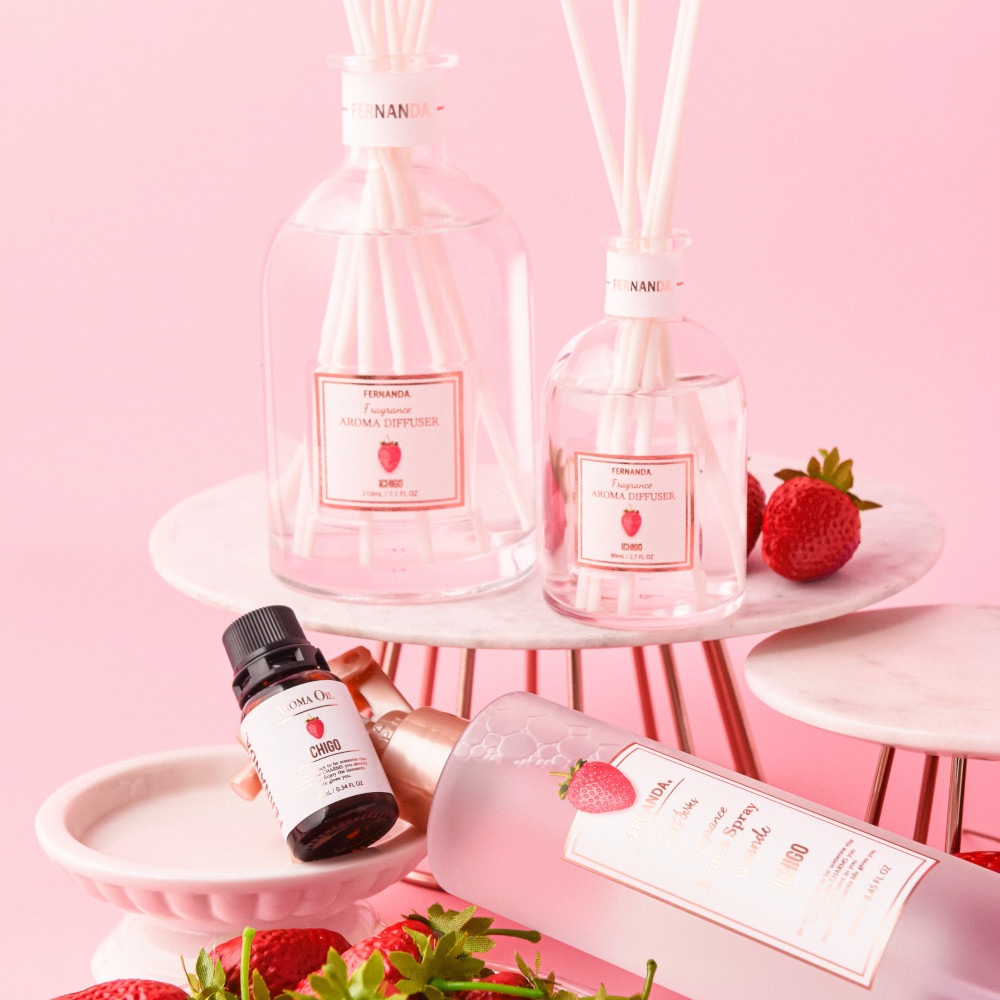 フレグランスアロマディフューザー210ml（イチゴ）/Fragrance Aroma Diffuser 210ml (Ichigo)