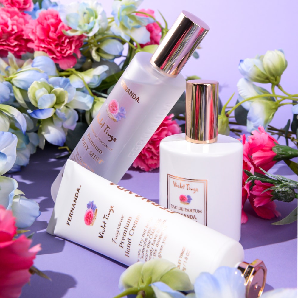 フレグランスプレミアムボディミスト（バイオレットティンジ）/Fragrance Premium Body Mist (Violet Tinge)