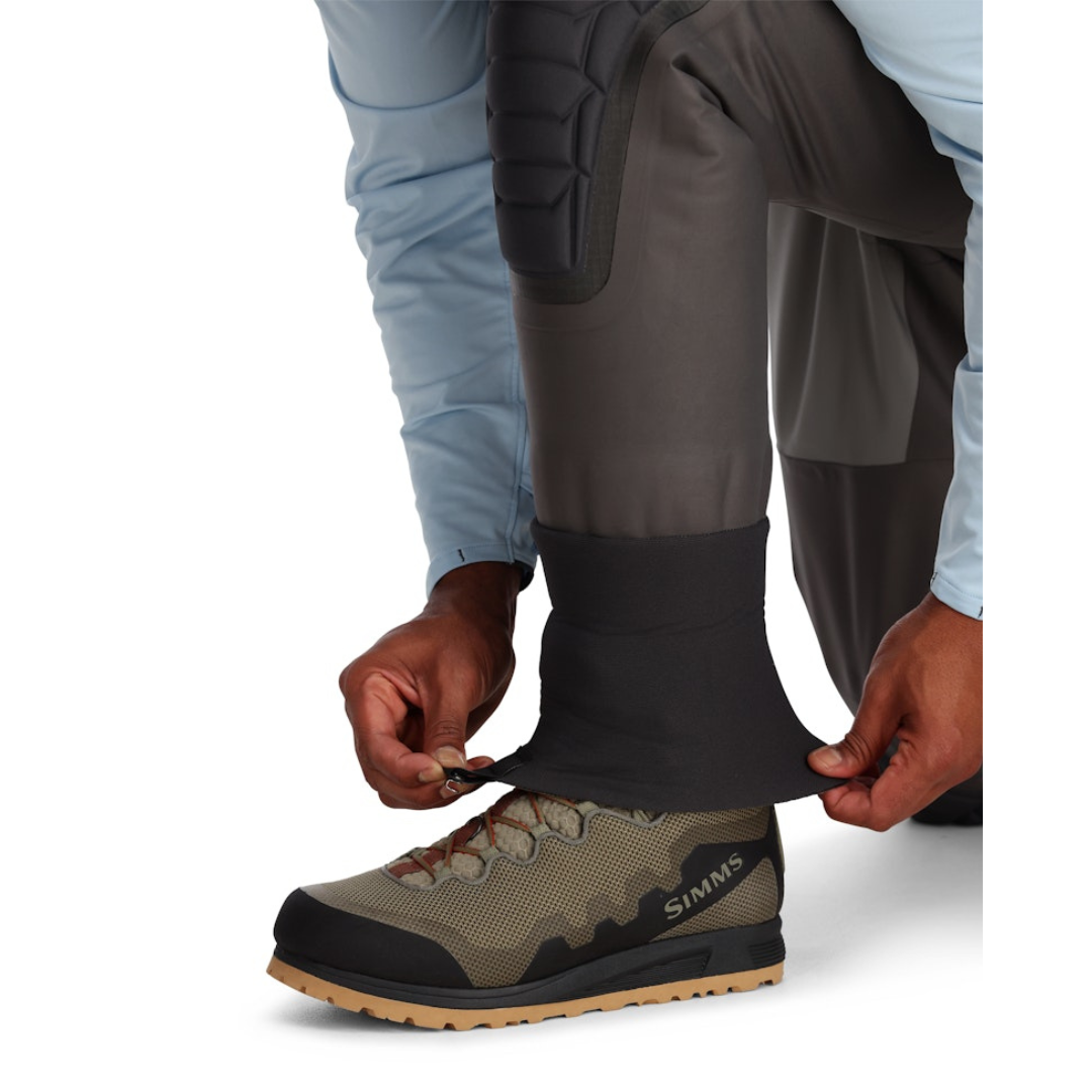 Confluence Stockingfoot（シムス）