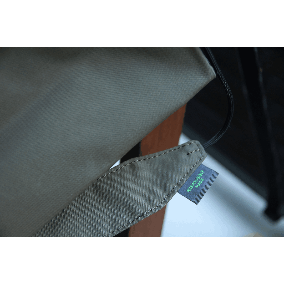 COL POUCH LARGE CORDURA（アフターグロー）