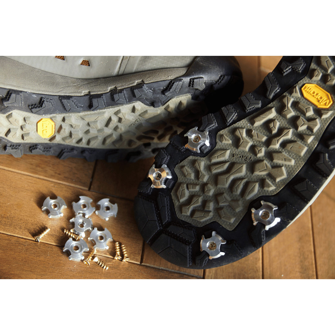 AlumiBite Cleat (10-Pack)（シムス）