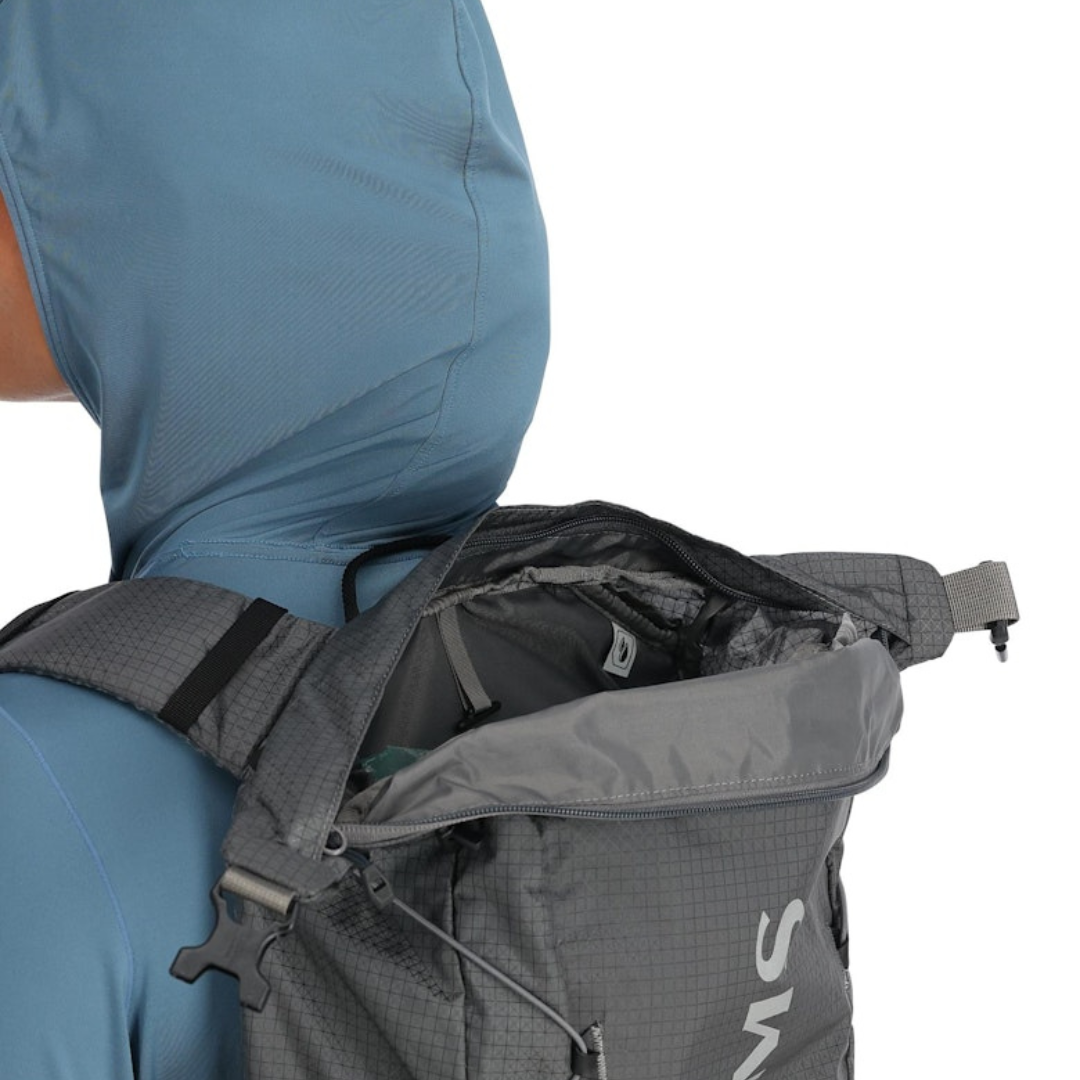 Flyweight Vest Pack（シムス）