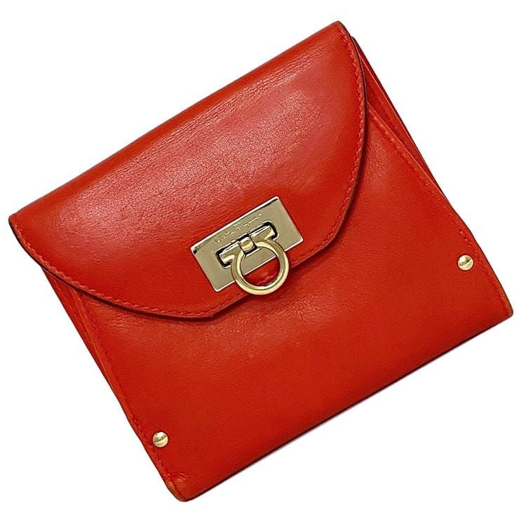 極美品　Salvatore Ferragamo 折り財布　ガンチーニ　レッド サルヴァトーレ フェラガモ 二つ折り 財布 レッド ガンチーニ AQ