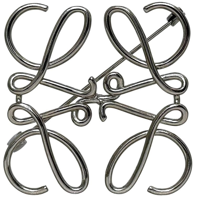 ロエベ ブローチ シルバー アナグラム 111.25.020 美品 メタル 中古