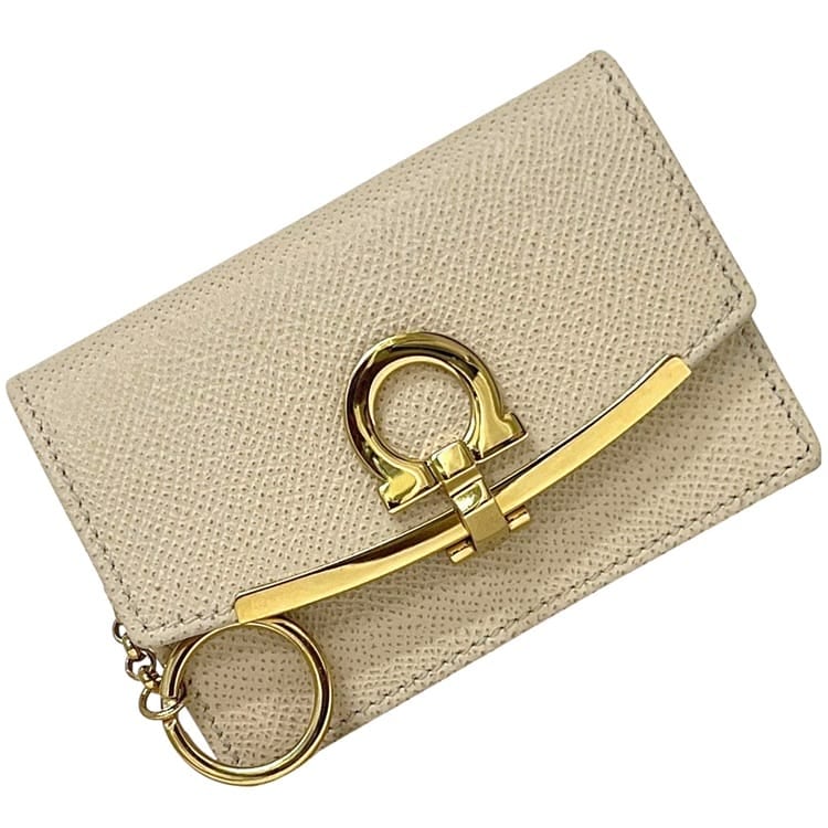 サルヴァトーレ フェラガモ カードケース ベージュ ガンチーニ 22-D198