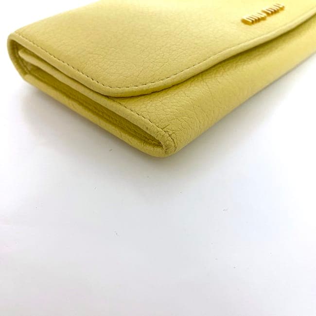 良品 ミュウミュウ マドラス レザー レター型 長財布 プラダ パステル 