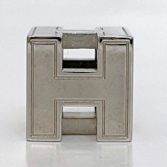 HERMES エルメス　Ｈキューブ　ポップのみ　 ネックレストップ　シルバー HERMES/エルメス】からHキューブネックレスが入荷しました