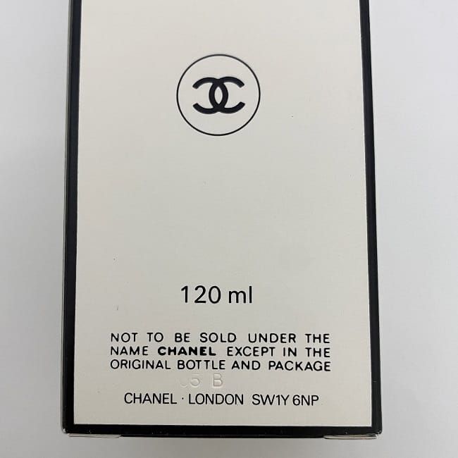 2025年5月購入‼️開封のみ 未使用品CHANEL iPhone15Proケース