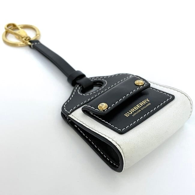 ◇新品未使用 BURBERRY バーバリー スケートボード キーリング チャーム ◇新品未使用 BURBERRY バーバリー スケートボード キーリング