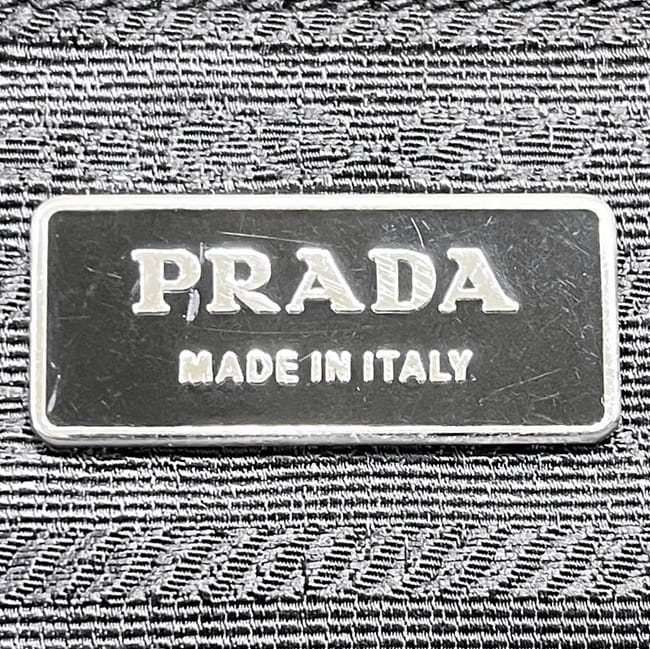 プラダ ショルダーバッグ ブラック NERO テスート V166 美品 ナイロン