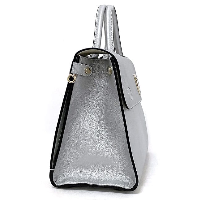 クリスチャン ディオール エヴァー 2way バッグ シルバー ゴールド M7001PTLW ハンドバッグ レザー GP 中古 Christian Dior フラップ トートバッグ 美品 シンプル マグネット トップハンドル クリスチャン ディオール エヴァー 2way バッグ シルバー ゴールド