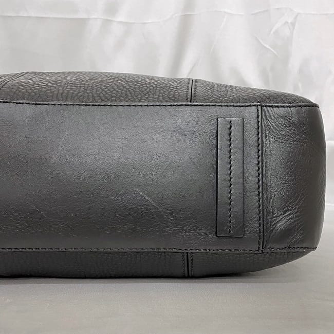 クリスチャン ルブタン 2way トートバッグ f-23243 ブラック レッド 美