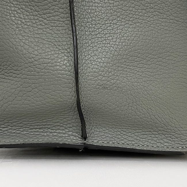 ロエベ ショルダーバッグ ミリタリー メッセンジャーバッグ f-23273