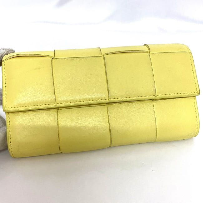 極美品 保存箱袋 ボッテガヴェネタ カセット マキシ イントレ 折財布 薄黄色 BOTTEGA VENETA - 極美品 保存箱袋 ボッテガヴェネタ カセット