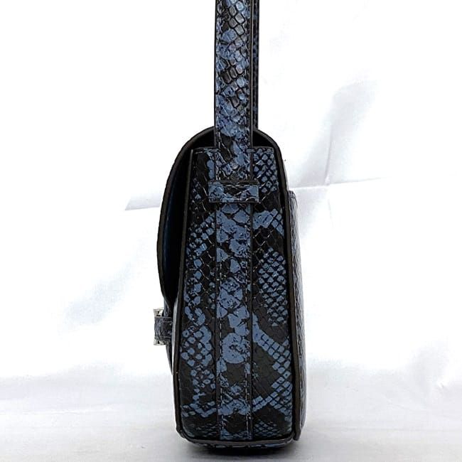 マイケルコース ショルダーバッグ ec-21000 ブルー パイソン柄 35S4G6RC1Y 未使用 美品 フラップ レザー Sランク MICHANEL KORS MK 斜め掛け 蛇柄 プレゼント ギフト 贈り物 記念日 レディース 小さい コンパクト ミニ 高級感 上品 人気 ブランド 本物 鑑定済み マイケルコース ショルダーバッグ ec-21000 ブルー パイソン柄