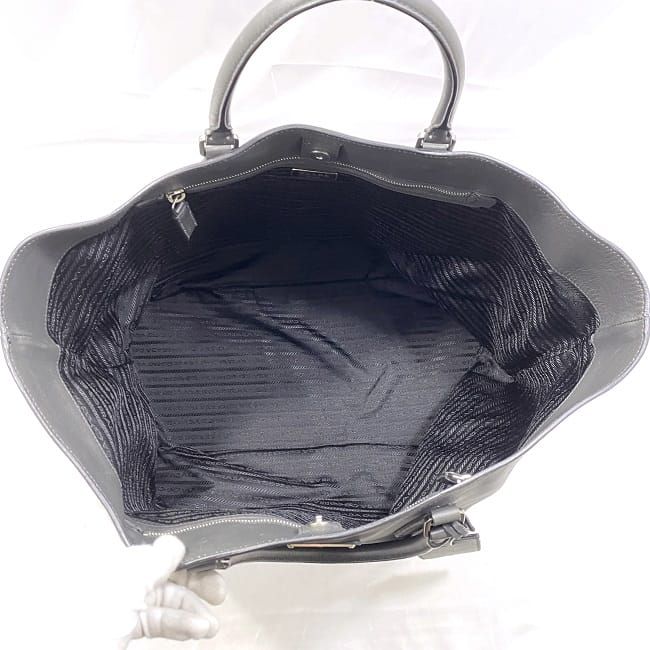 プラダ トートバッグ ec-22104 グレー 美品 サフィアーノ レザー 中古
