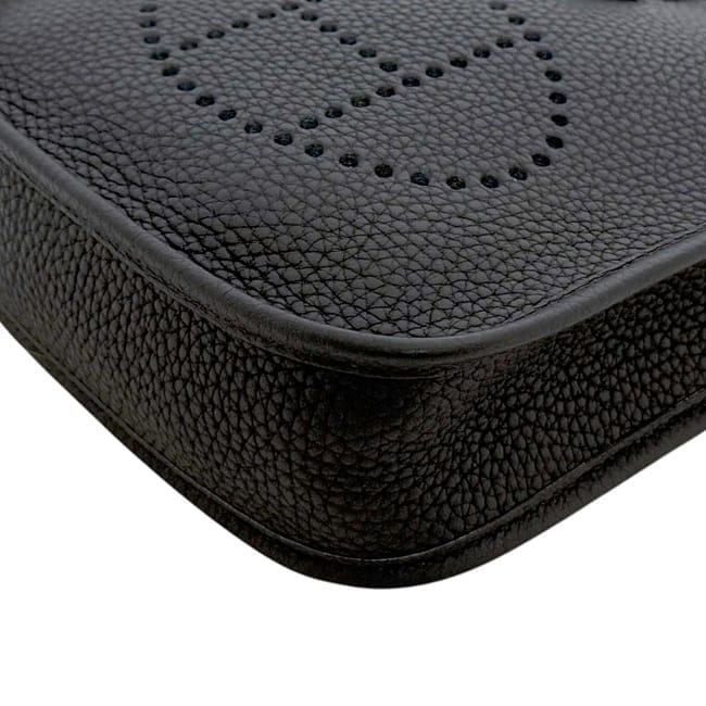 エルメス ショルダーバッグ エヴリン TPM ブラック ミニ 美品 レザー