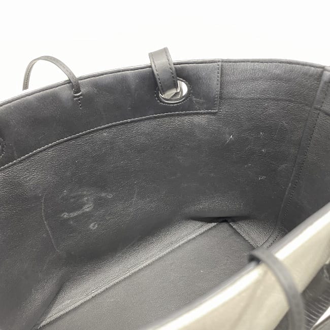 ロエベ トートバッグ f-22747 ホワイト ブラック ジブリ 千と千尋の