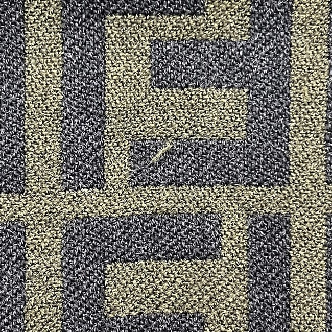 フェンディ マフラー カーキ グリーン ズッカ クリーニング済み 美品