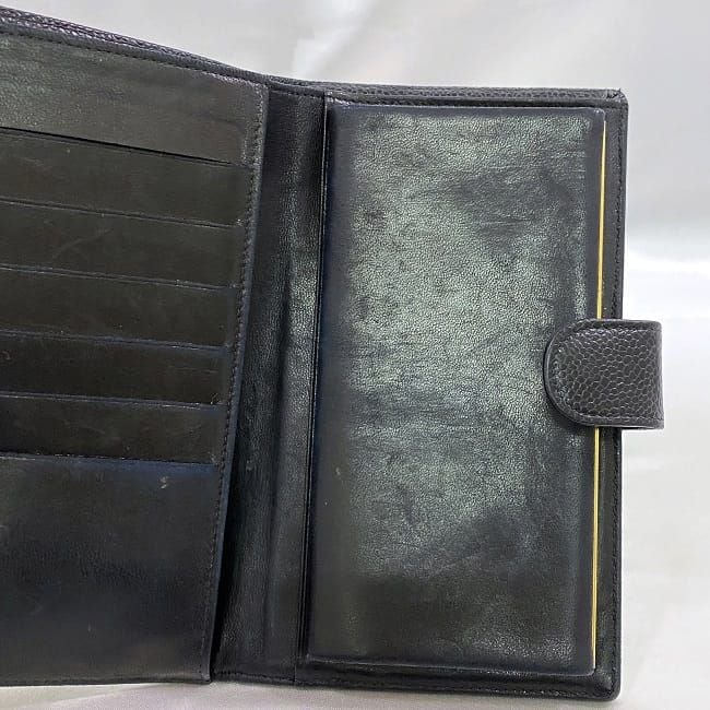 シャネル 二つ折り がまぐち 長財布 ブラック A13498 美品 財布 レザー
