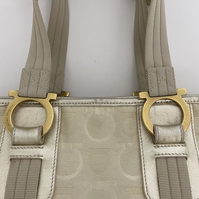 サルヴァトーレ フェラガモ トートバッグ ec-23222 ベージュ