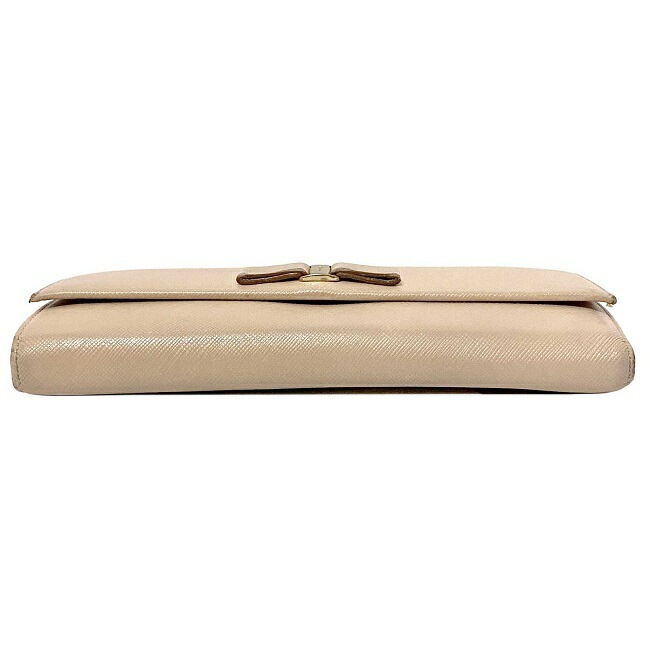 未使用Salvatore Ferragamoキャンバス×レザー 長財布　ベージュ サルヴァトーレ フェラガモ 二つ折り 長財布 ベージュ ゴールド