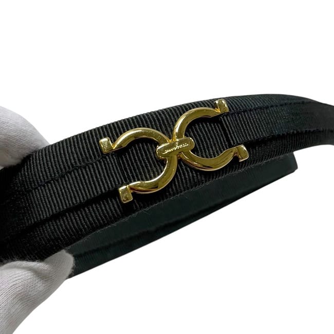 サルヴァトーレフェラガモ カチューシャ ガンチーニ ブラック ゴールド FERRAGAMO（フェラガモ） サルヴァトーレ Salvatore Ferragamo