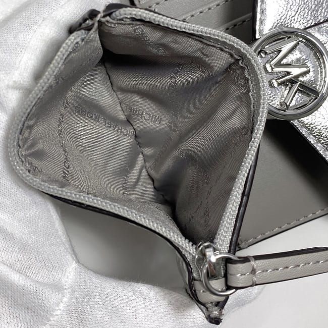 マイケルコース 三つ折り 財布 シルバー メタリック 35H3SNMF6M ec