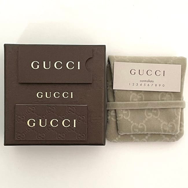 GUCCI グッチ シルバー 925 クローバーネックレス 箱付き GUCCI グッチ Gロゴ 四つ葉 クローバー ネックレス ペンダント