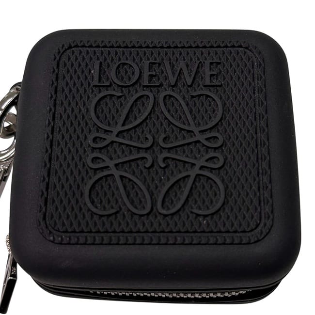 美品✨ LOEWE ロエベ アクセサリーポーチ アナグラム ブラック レザー ロエベ コインケース ブラック アナグラム C987R27X01 美品 小銭入れ