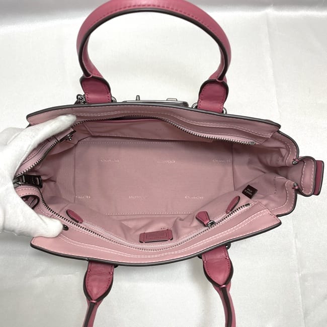 コーチ 2way バッグ スワッガー 27 f-23537 ピンク 55496 美品 レザー