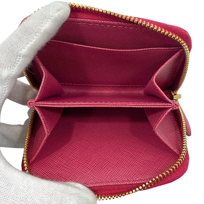 プラダ コインケース ec-23813 ピンク 1M0268 美品 小銭入れ