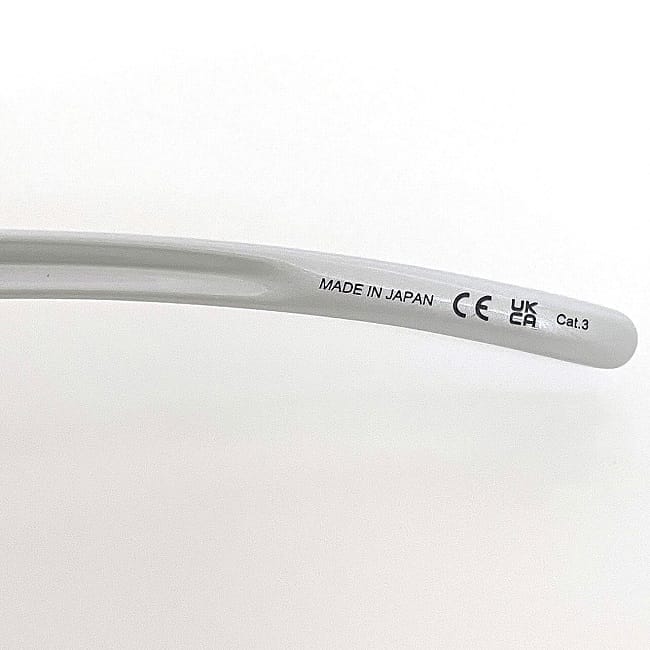 ボッテガヴェネタ サングラス f-23614 ホワイト ブラック BV1210S 美品  