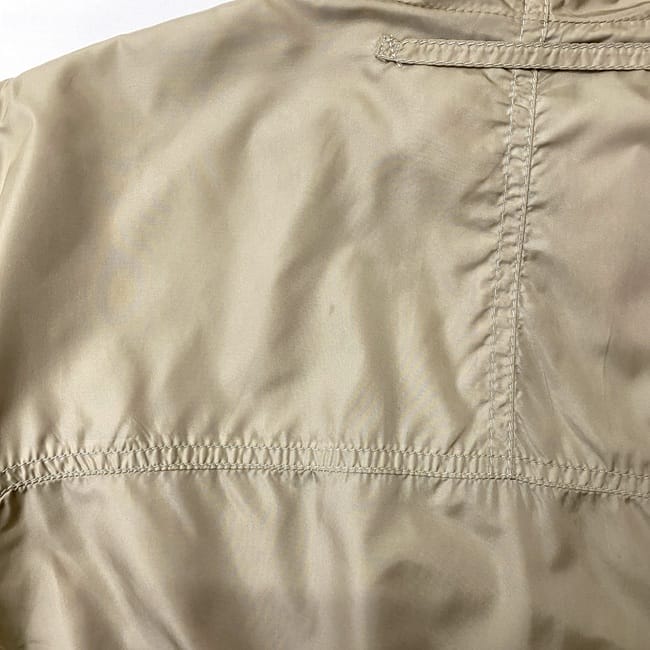 プラダ ブルゾン ec-23215 ベージュ スポーツ 280562 美品