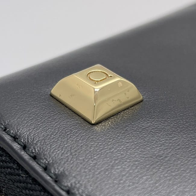 サルヴァトーレ フェラガモ ラウンドファスナー 長財布 ec-23664  